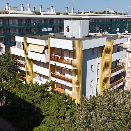 Appartamenti Betania Бибионе Екстериор снимка